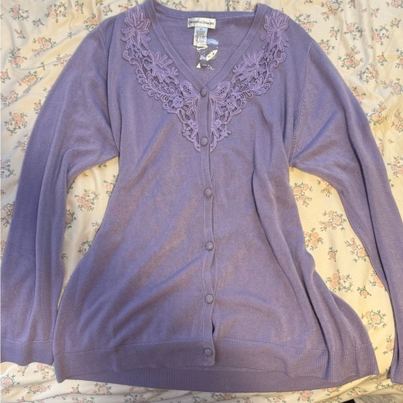 purple coquette lacy top trending spring - Picture 1 of 3
